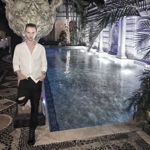 Meet your Posher, Chris